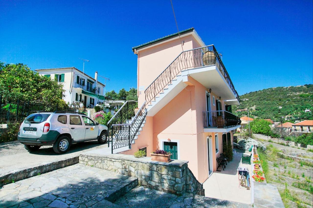 Avgi Ena Gaios Exterior photo